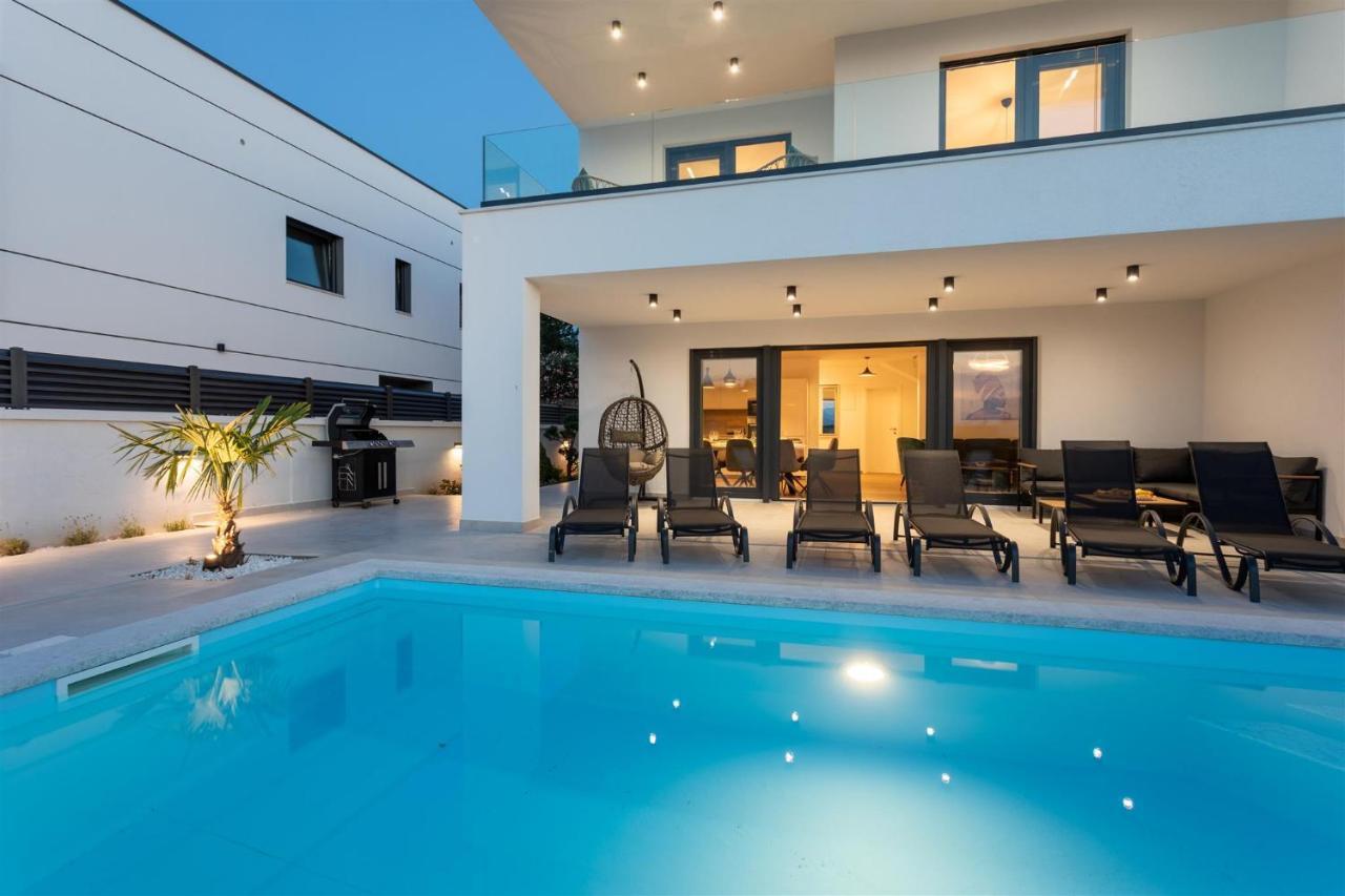 Villa Manhattan Dobrinj Dış mekan fotoğraf